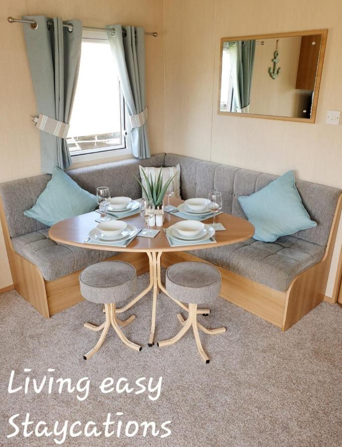 Living Easy Staycations At Tattershall Lakes Luaran gambar