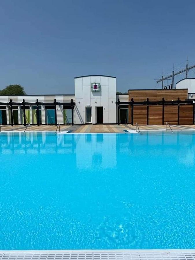 Living Easy Staycations At Tattershall Lakes Luaran gambar